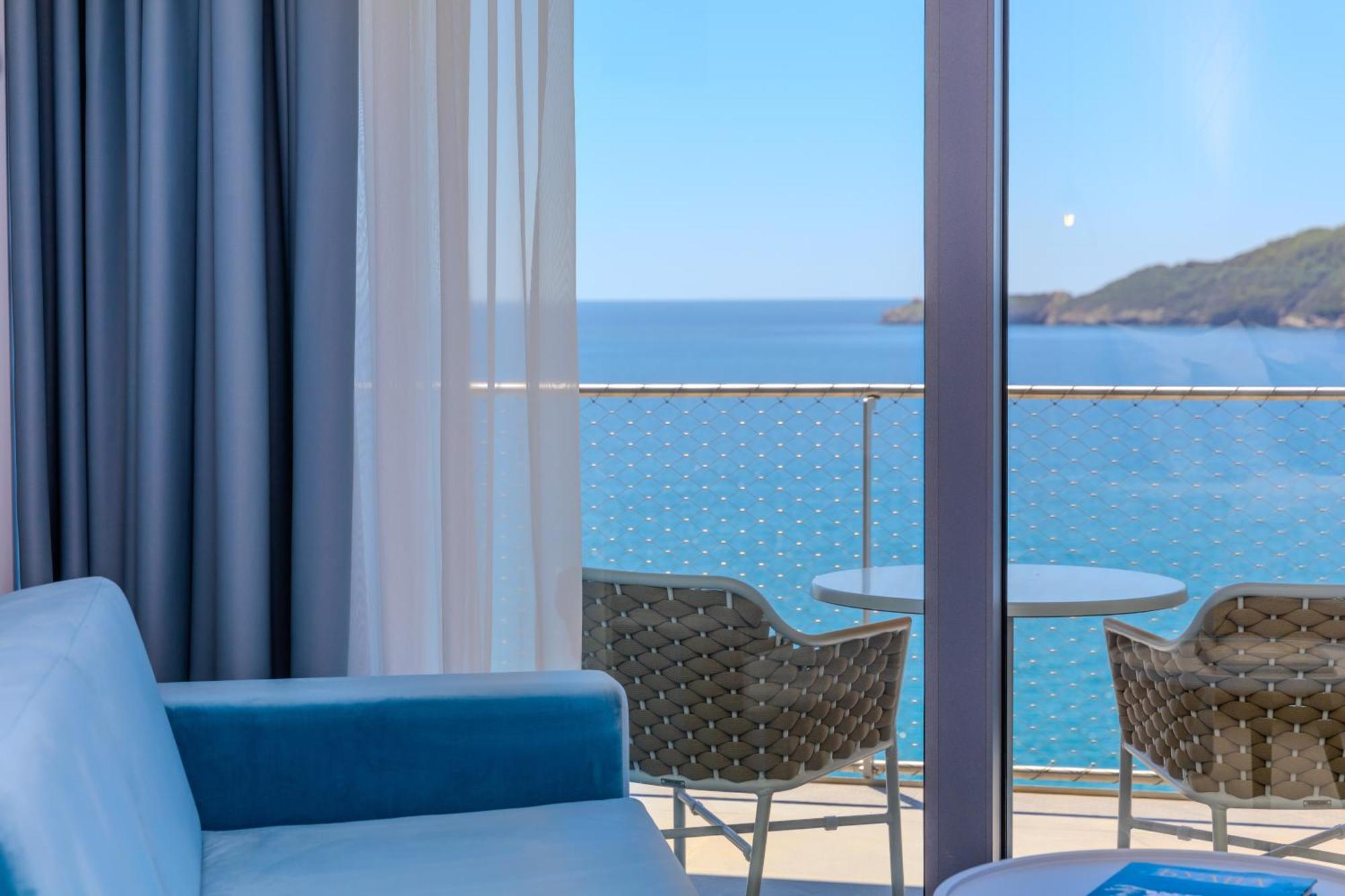 Hotel Ponta Plaza Conference & Spa Budva Exterior photo